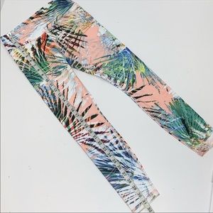 Mid-Rise Printed Powerlite Leggings SMALL